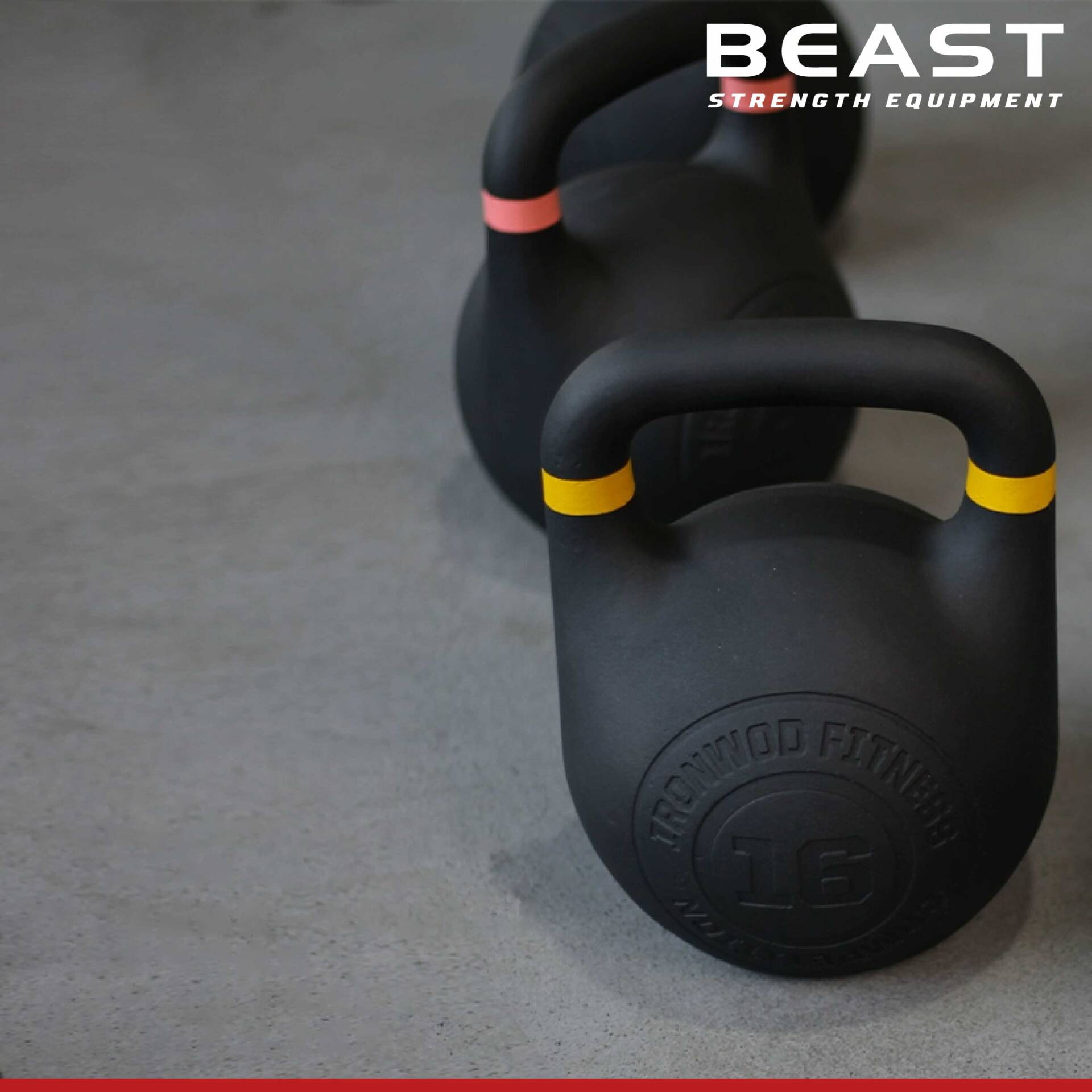 Tạ ấm IronWod Black Hollow Competition Kettlebell 47 IronWod Black Hollow Competition Kettlebell