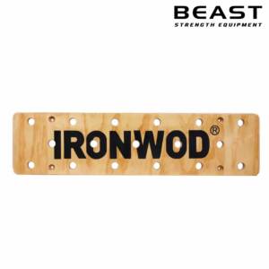 Ván leo núi trong nhà peg board Ironwod của Beast Việt Nam