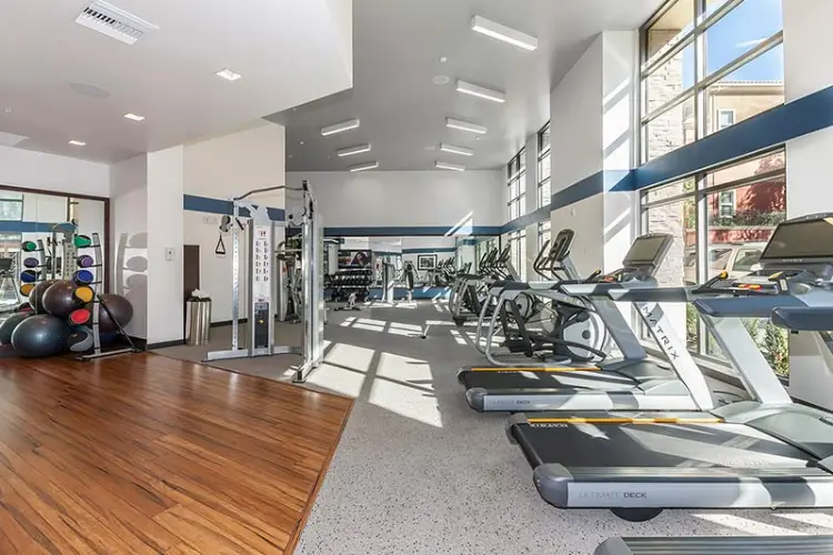 mặt bằng phòng gym