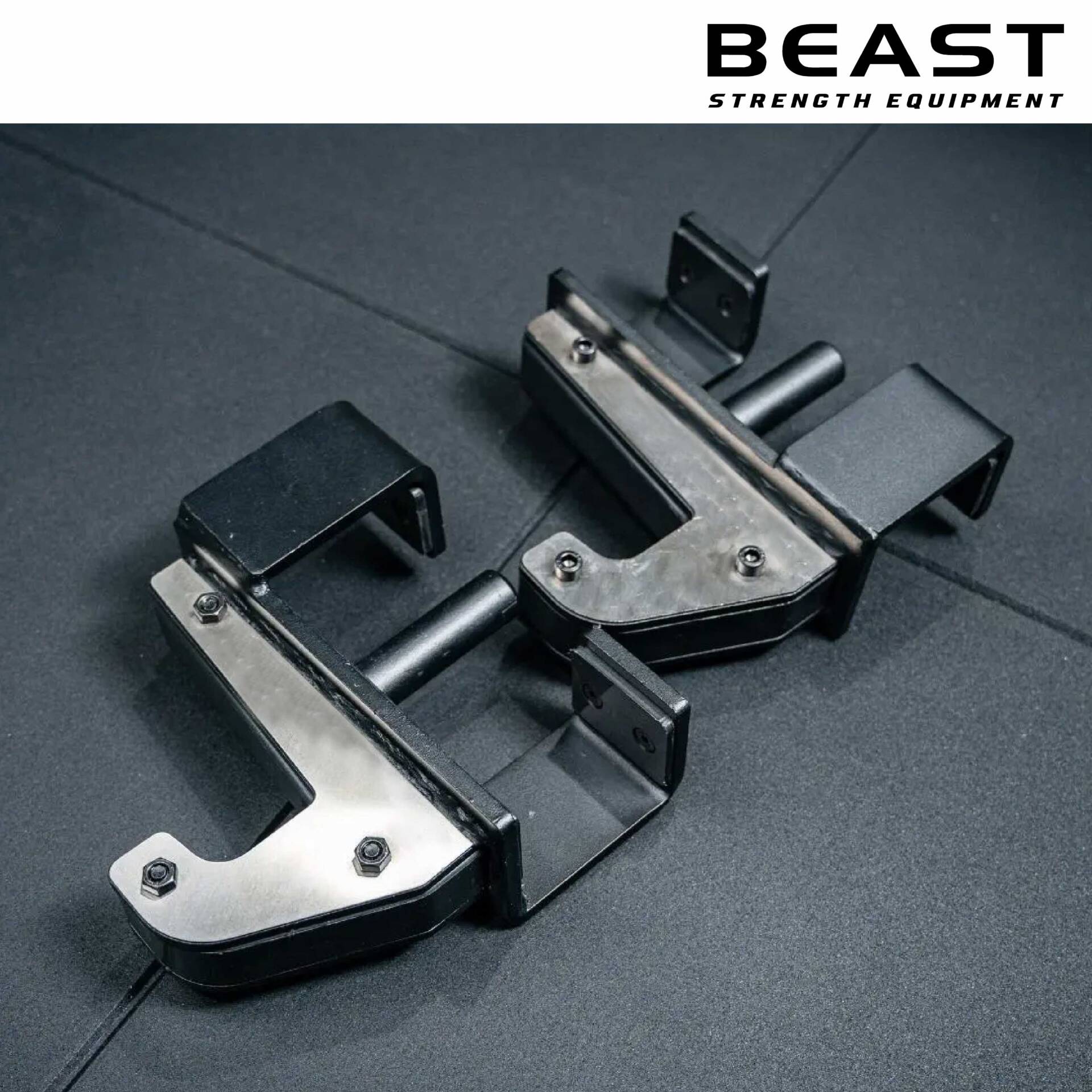 Dụng cụ cho Giá tạ đa năng Beast