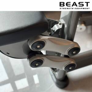 Máy ngồi kéo lưng Beast Seated Row SF90-004 9 Máy ngồi kéo lưng Seated Row của Beast Việt Nam