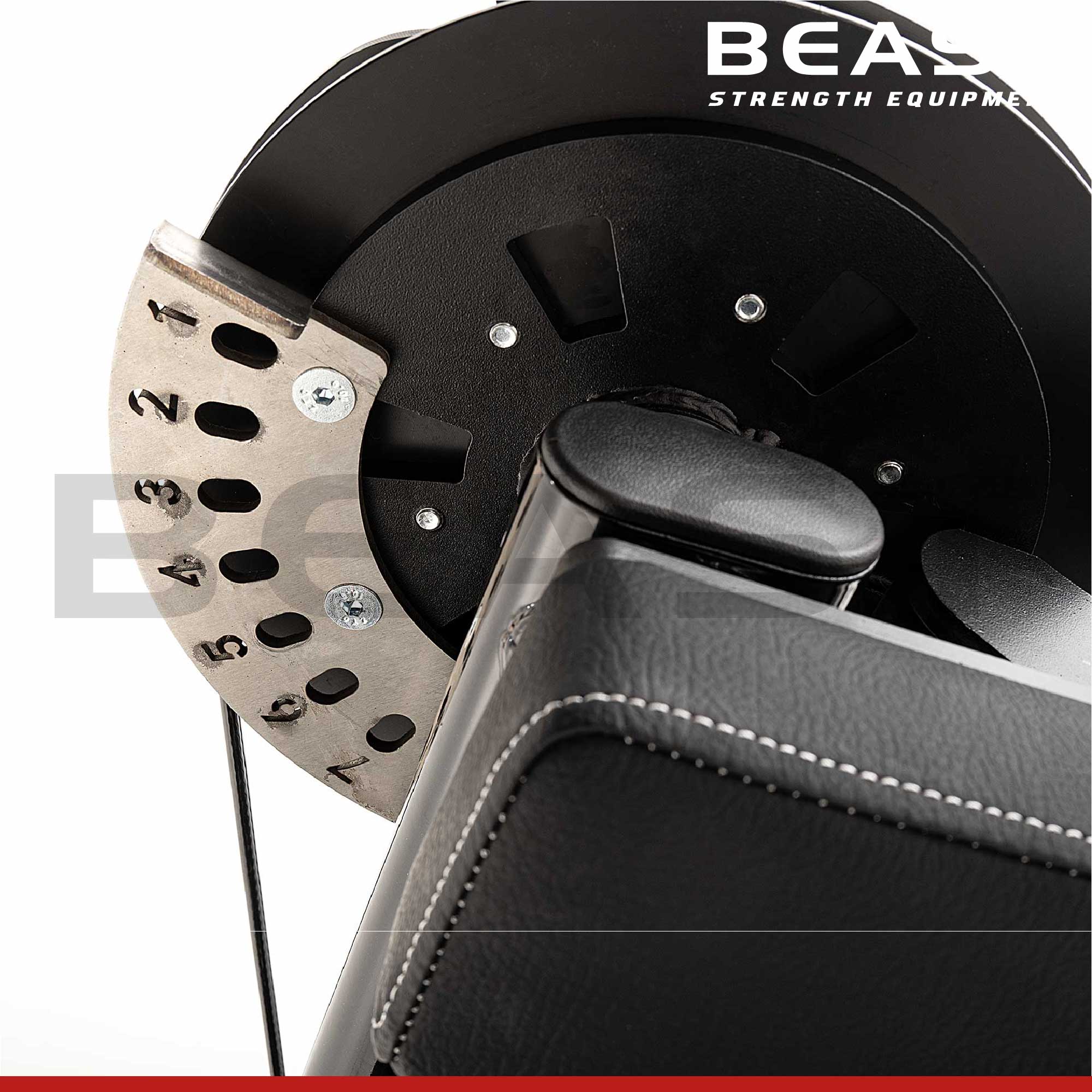 Máy ép vai ngực S550 Diamond Pectoral Ly Rear Deltoid 5 Máy ép vai ngực S550 Diamond Pectoral Ly Rear Deltoid