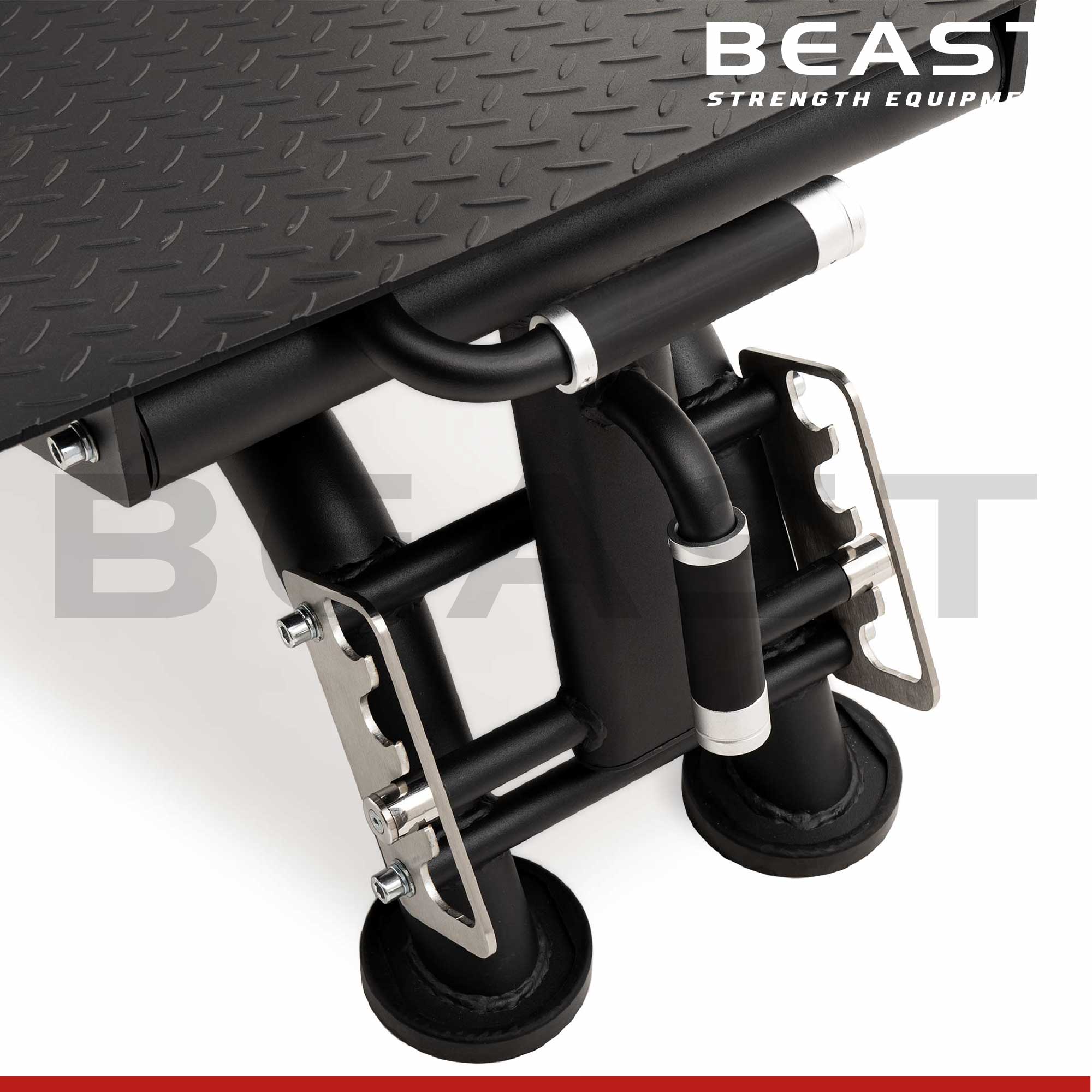 Máy tập chân S550 Diamond Linear Hack Squat 4 Máy tập chân S550 Diamond Linear Hack Squat