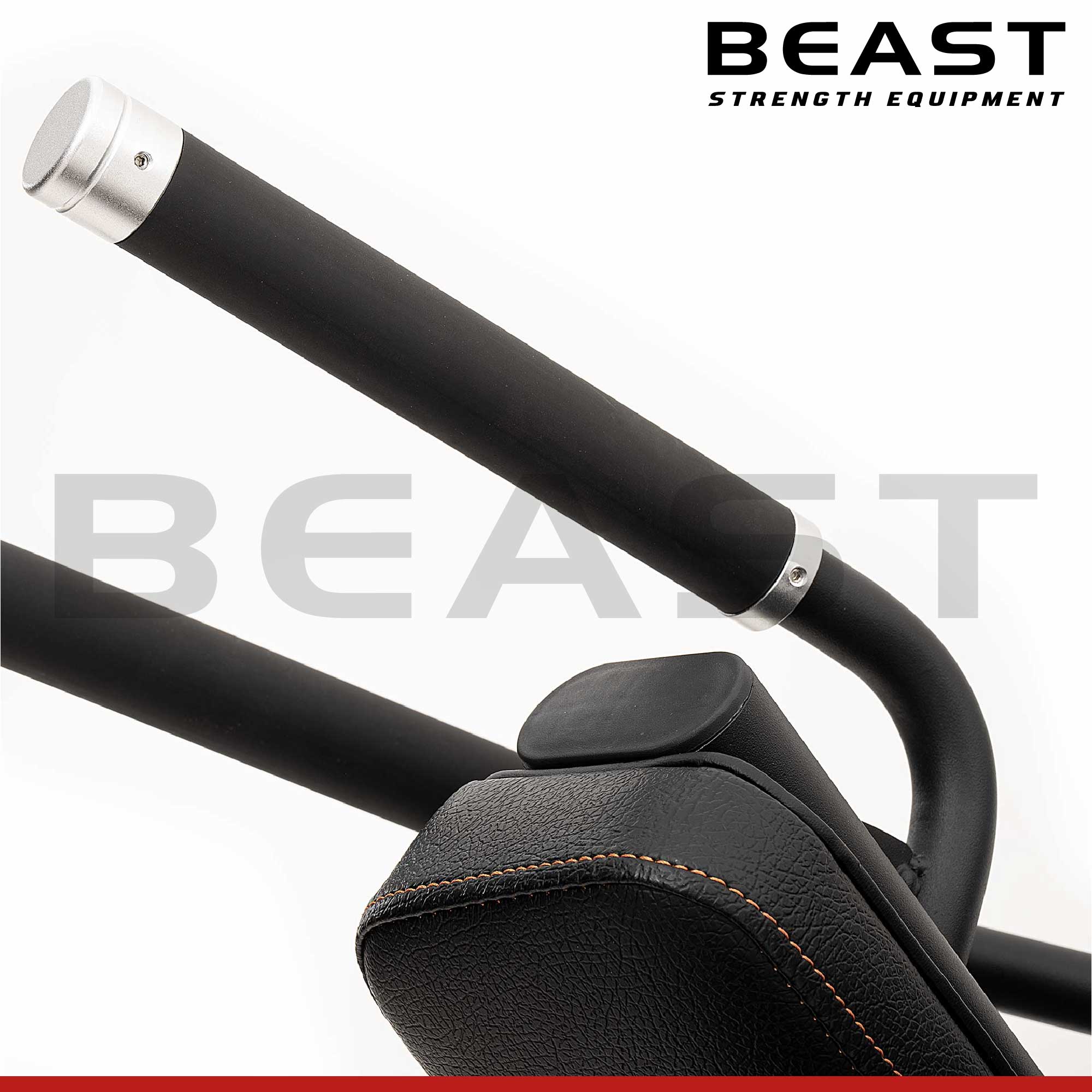 Máy tập chân S550 Diamond Linear Hack Squat 5 Máy tập chân S550 Diamond Linear Hack Squat