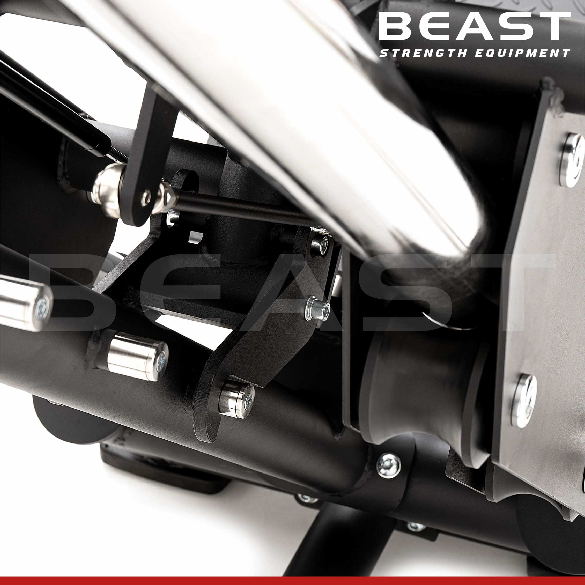 Máy tập chân S550 Diamond Linear Hack Squat 6 Máy tập chân S550 Diamond Linear Hack Squat